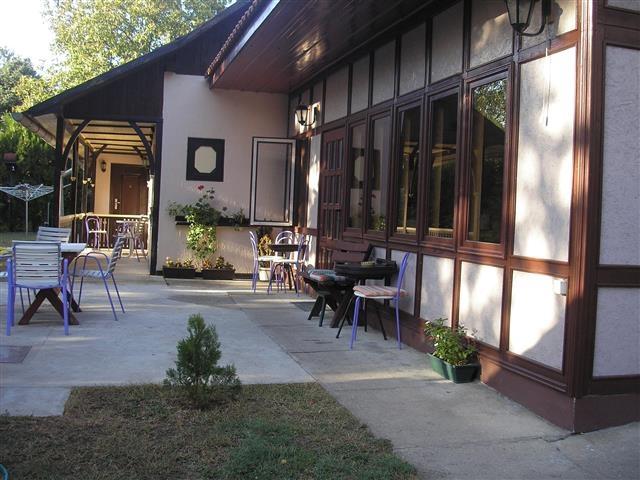 Kuca od 200m2 u Palic sa apartmanima 
