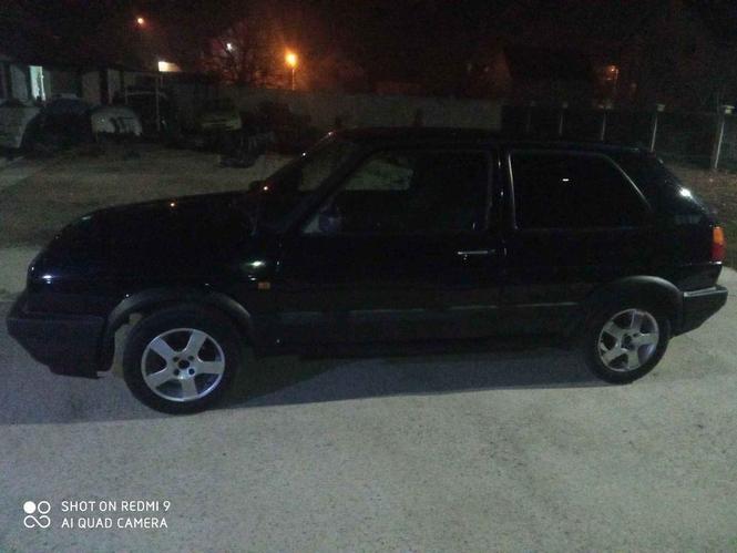 Golf 2 na prodaju!069188666