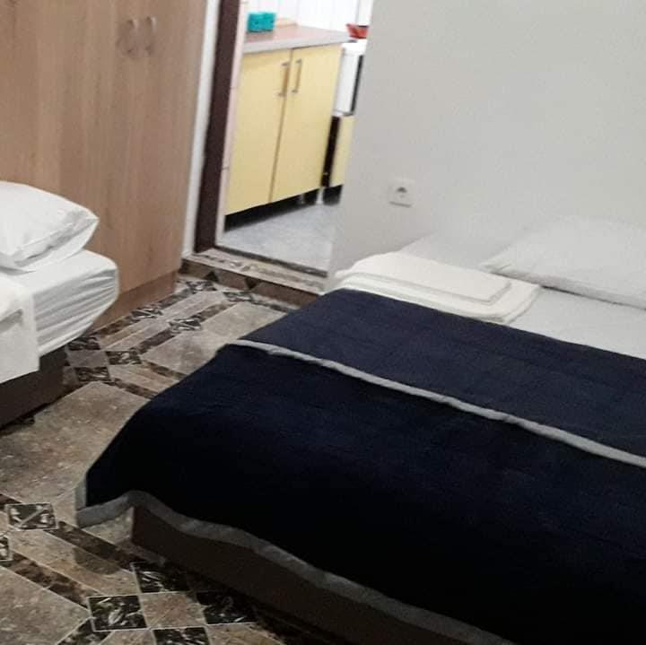 Izdavanje--mjesecno