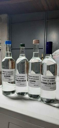 Vrhunska domaća rakija