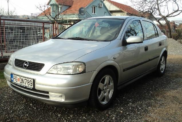 Opel  Astra DTI -01