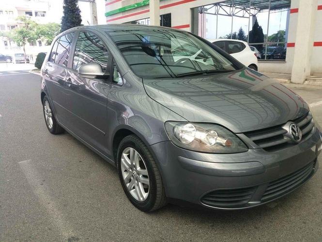 Golf 5+.1.9cm.tdi.66kw.2008.god