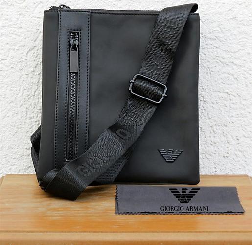 ARMANi muska torbica