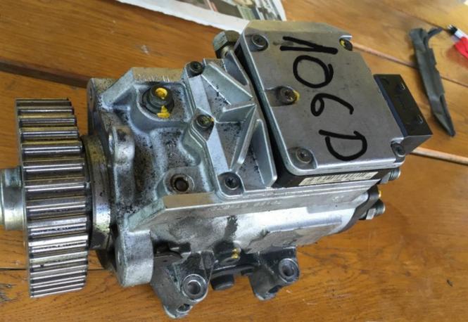 Bos pumpa Audi Passat 2.5tdi