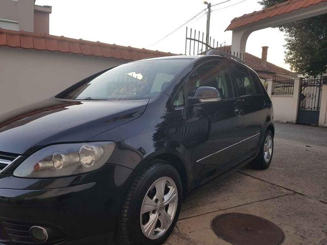 Prodajem Vw golf 5 plus