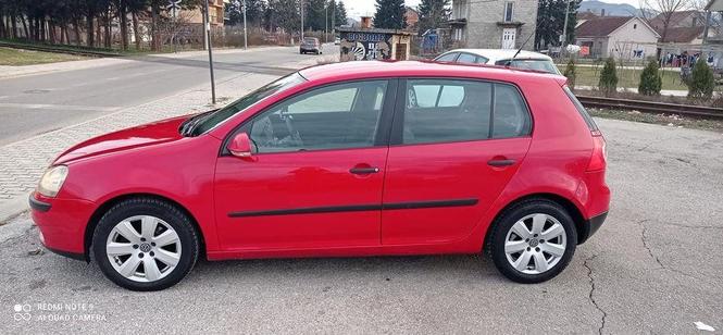 Golf 5 1.9 TDI 77kw 2005 god