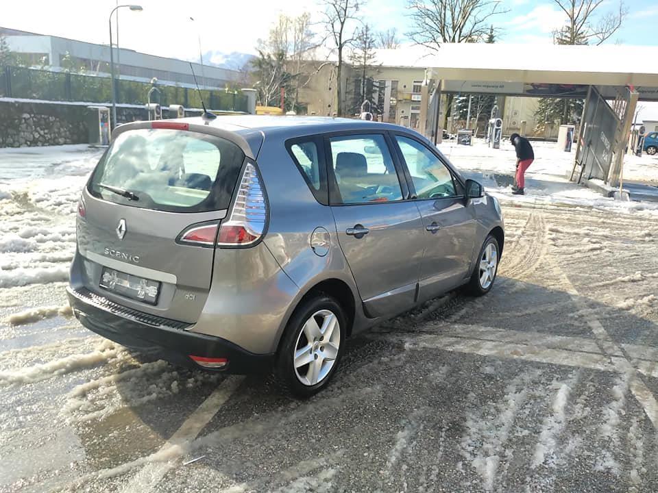 Renault-Scenic-1-5-dci