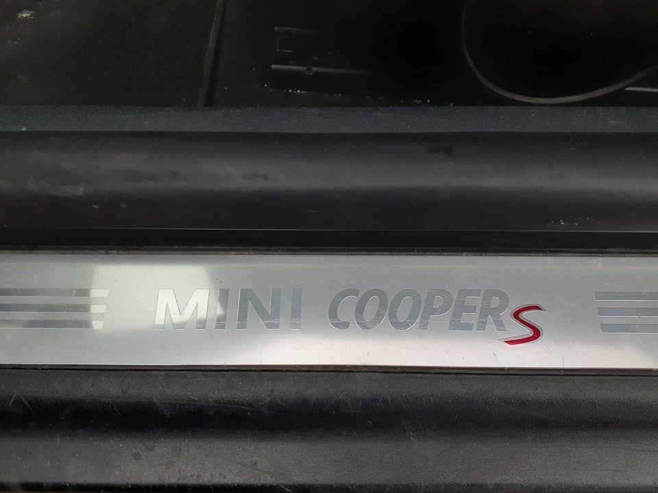Mini-Cooper-S-1-6-125kw-automatic--069699445