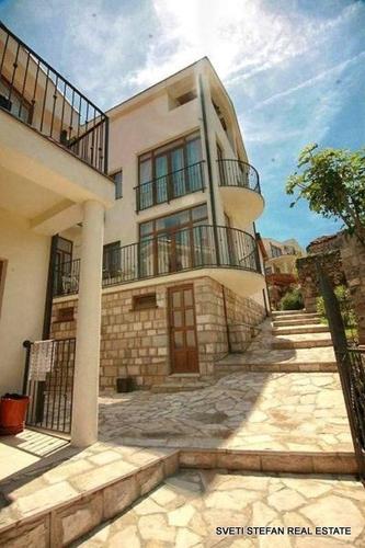 Vila "California" 