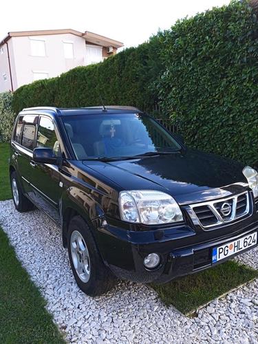 X-TRAIL U ODLIČNOM STANJU. 4*4. 5250,00 E.   068019520