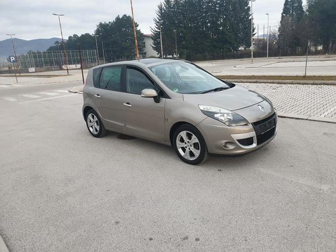 Renault scenic 1.5dci 2010