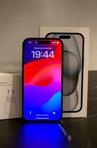iPhone 15 256 GB