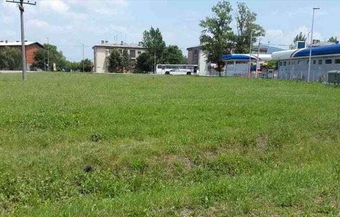 Prodajem gradjevinsko zemljište u Vršcu