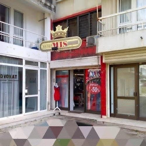 Izdajem lokal na dva nivoa