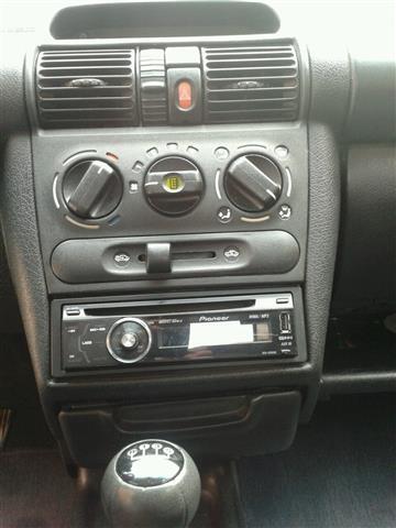 Opel Corsa - 98 