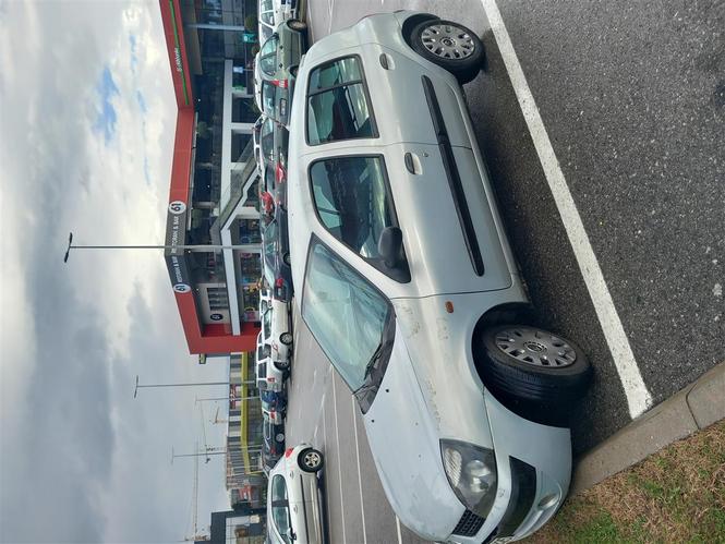 Prodajem reno clio 1,5,registrovan