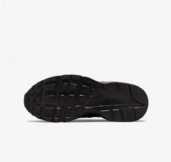 Prodajem-patike---NIKE-Huarache