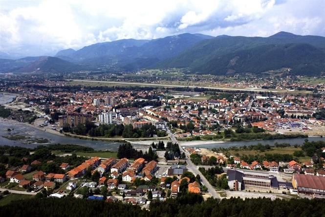 Plac od 16 ari u Berane