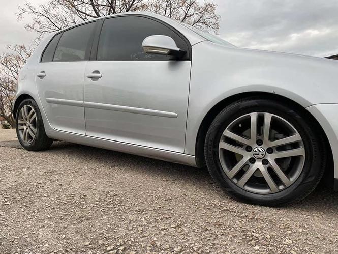 Golf V 1.9 tdi 77kw 2004