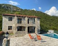 Kuća na prodaju Budva
