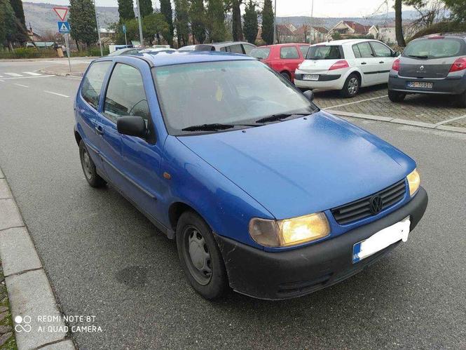 Ford Ka 1.3 benz  44 kw 97 i Polo 1.6 benz 55 kw 96 god