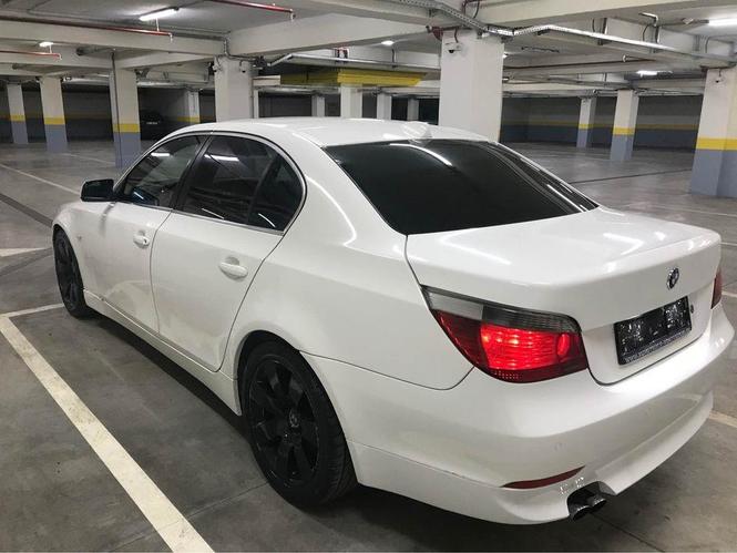 BMW 530i 170kw 2004. SEKVENT PLIN