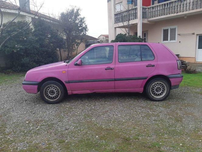 Golf 3 1.9 td 94 god nije reg cijena 500 e moguca kompenzaci