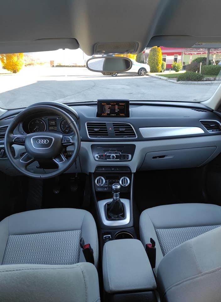 AUDI-Q3