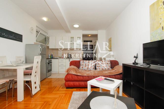 Izdavanje, garsonjera, 28m², Tuški Put, Podgorica