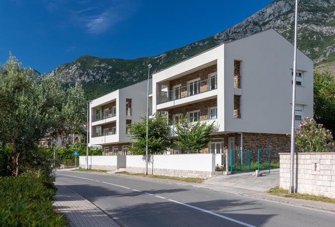 Stan u novom stambenom kompleksu u Risnu