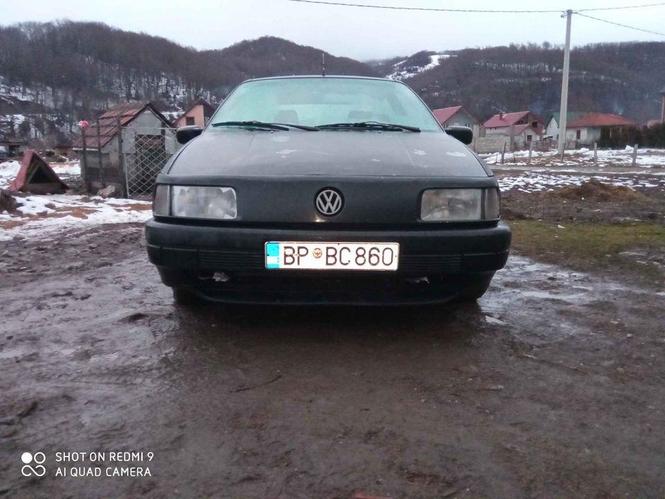 Pasat 1.8 benzin-plin