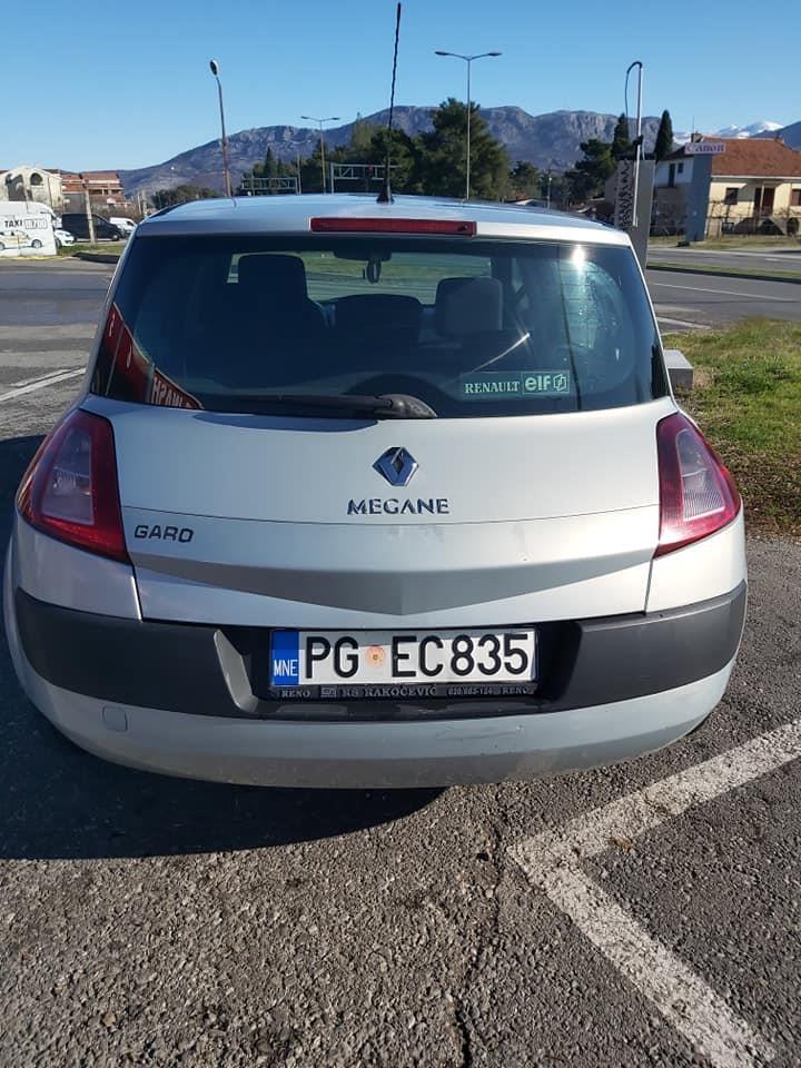 069400772