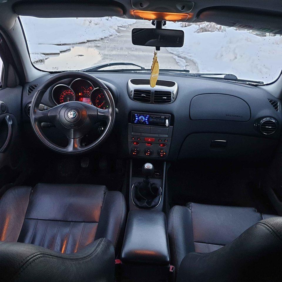 ALFA-147JTD-2003