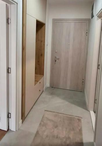 IZDAVANJE!!!Jednosoban stan,45m2,Podgorica,Central Point
