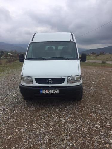 Opel movano