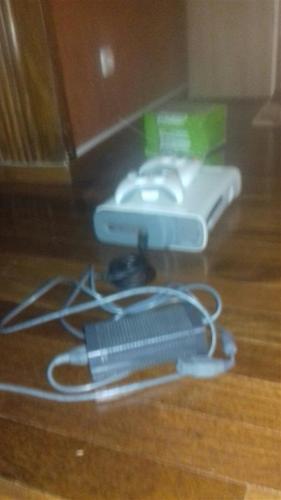 Xbox 360 2 controlera 13 igrica i mnogo više