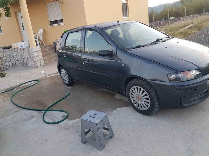2003 god
1.2 benz-plin
Registr do 04-2021
Zamjena iz moju do