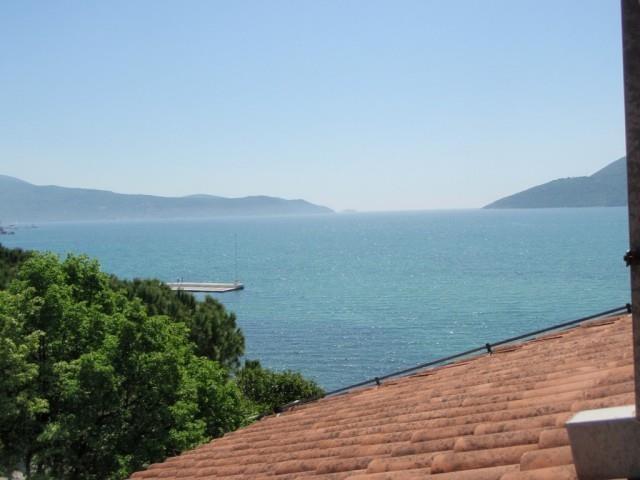 Izdavanje-stan-od-60m2-u-Herceg-Novi