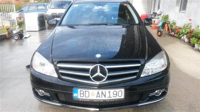 Mercedes C200 CDI - 09