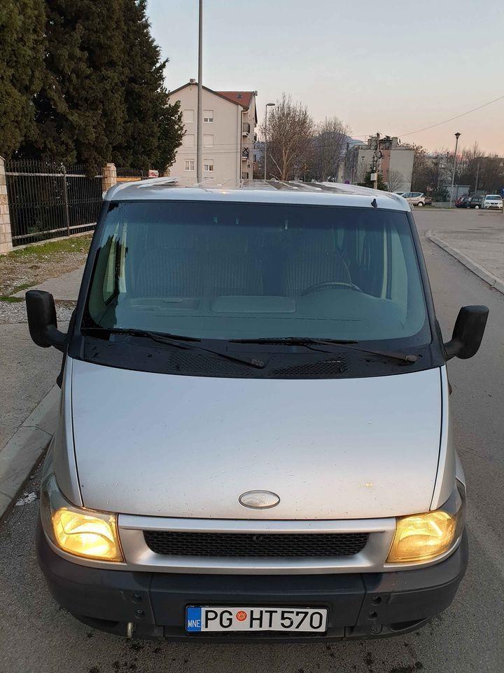 Ford-Transit-9-siceva-2003god-registrovan