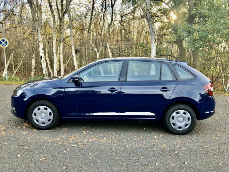 Skoda-Rapid-Spaceback-1-0-TSI