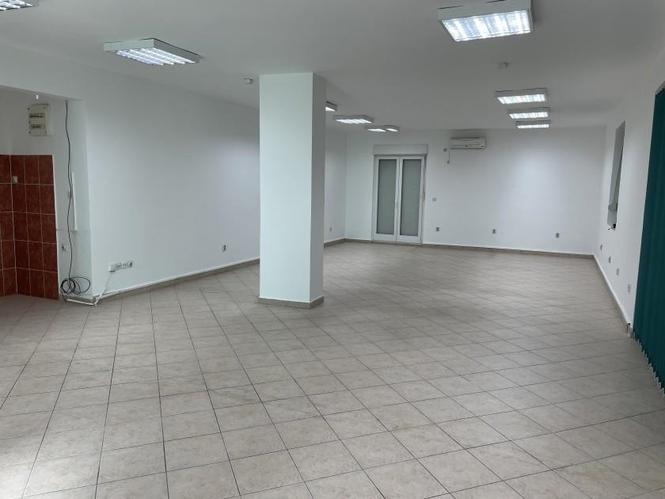IZDAVANJE, POSLOVNI PROSTOR PREKO MORACE