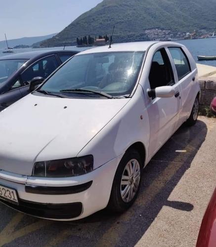 Fiat 1.9 jtd 2000god...registrovan do 3 ..2023...dobro stanj