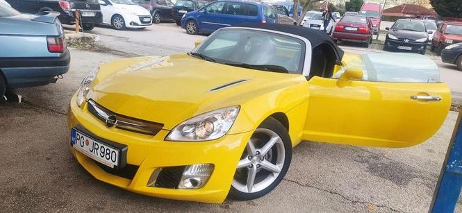 Opel GT 2008god 52000km