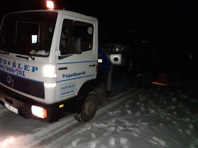 AUTO ŠLEP VUJADINOVIĆ 24h 069/666/701