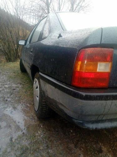 OPEL VEKTRA