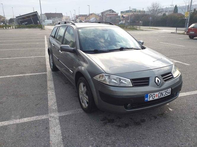 Renault megane 1.9 dci 85 kw 2005 god