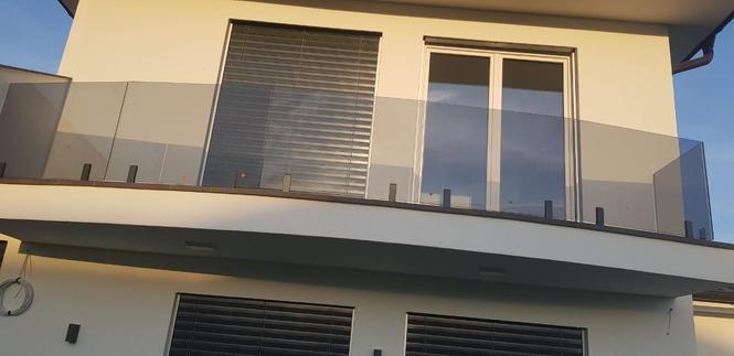 aluminski  stakleni i vanjski ograda