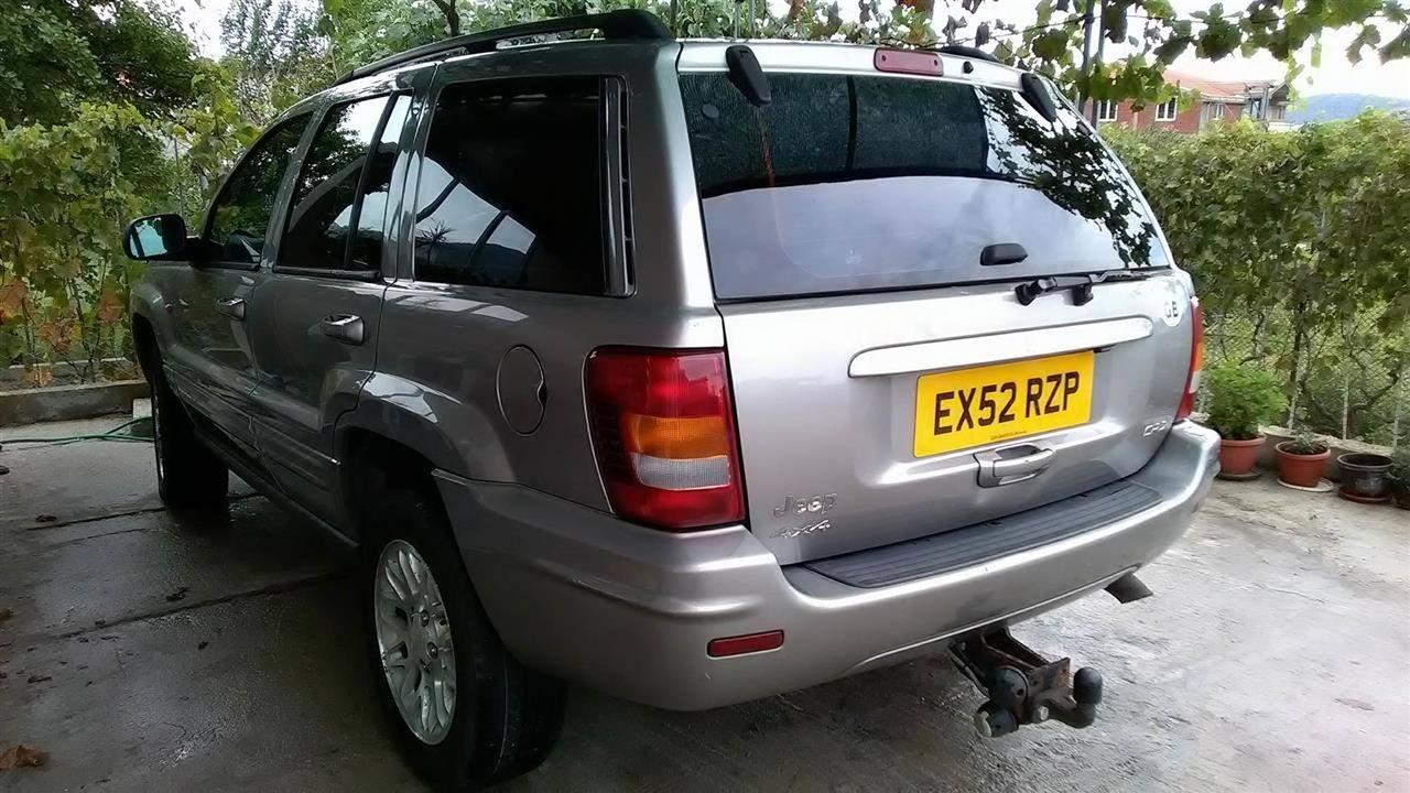Jeep-Grand-Cherokee--02