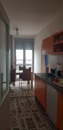 PRODAJA, DVOSOBAN RENOVIRAN CENTAR 